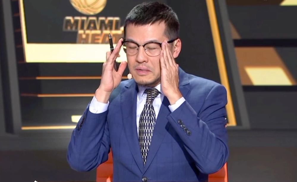 亚洲精美色品网站